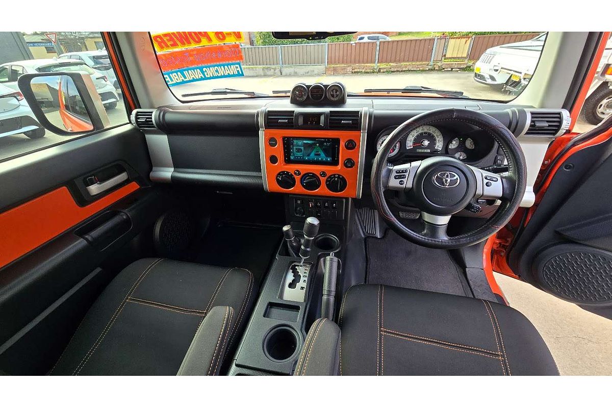 2012 Toyota FJ Cruiser GSJ15R