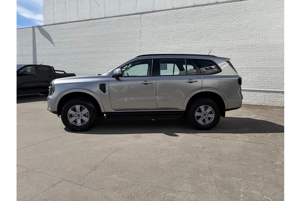 2024 Ford Everest Ambiente 2.0L