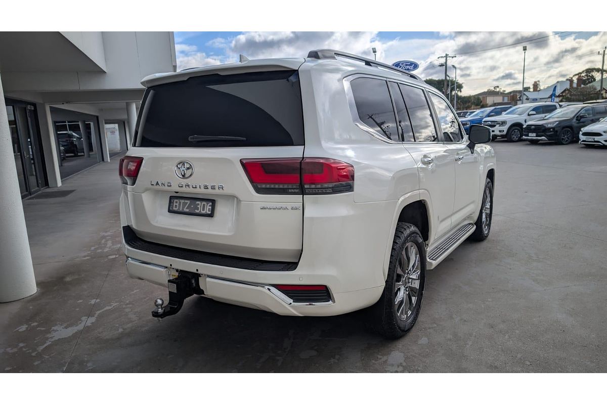 2021 Toyota Landcruiser Sahara ZX FJA300R