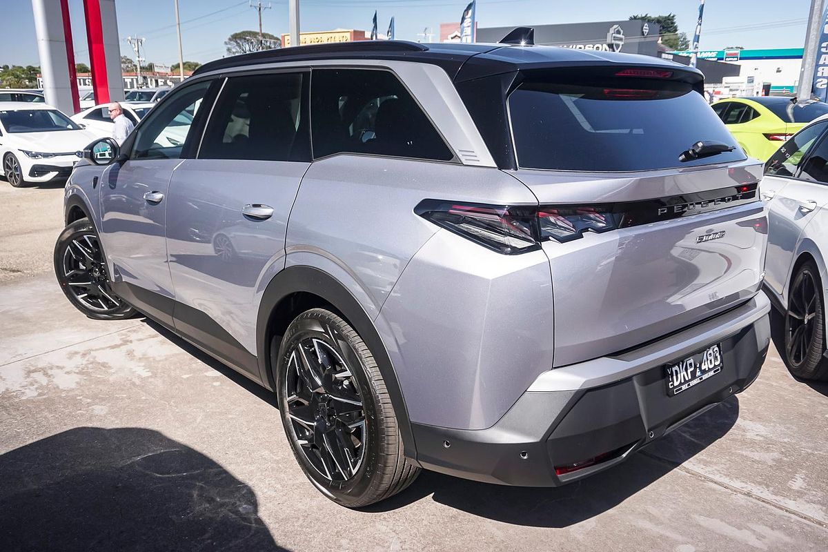 2025 Peugeot 5008 GT Premium Hybrid P74