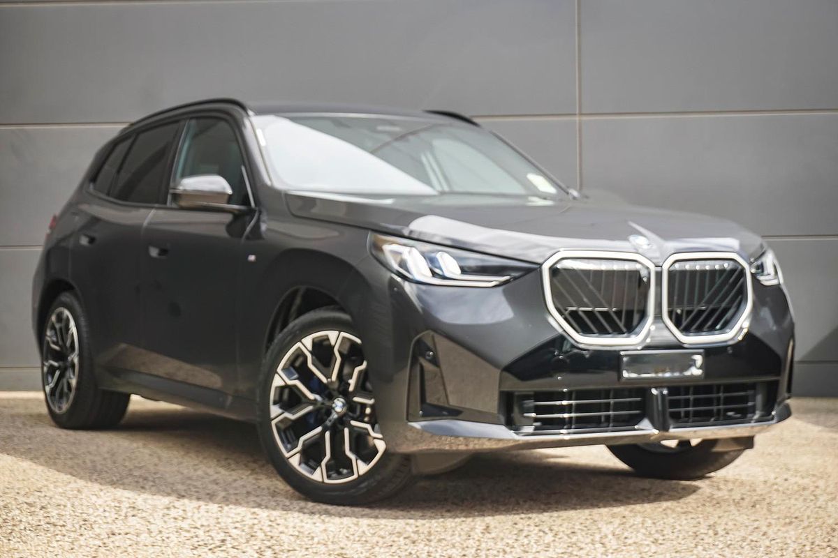2025 BMW X3 30e xDrive G45