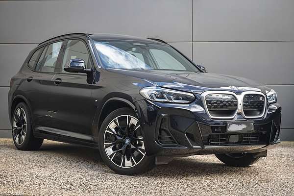 2022 BMW iX3 G08