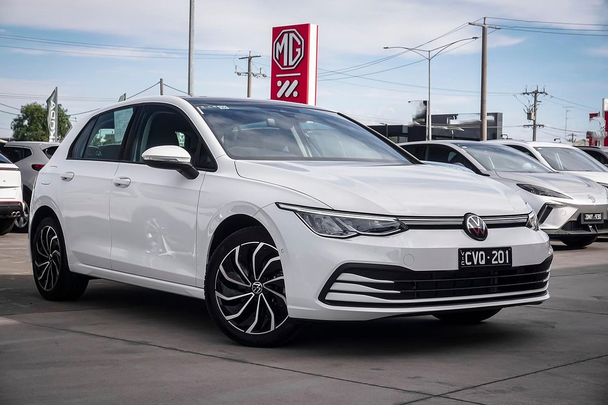 2023 Volkswagen Golf 110TSI Life 8