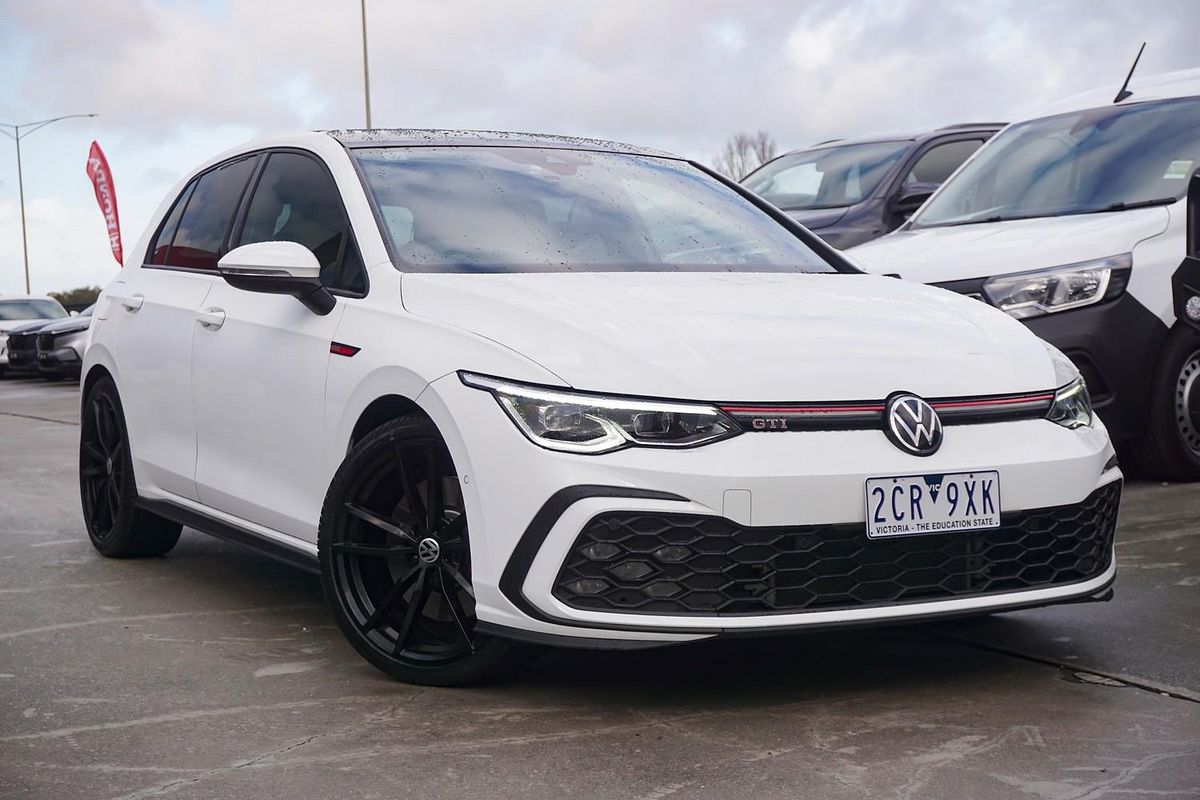 2022 Volkswagen Golf GTI 8