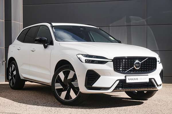 2025 Volvo XC60 Plus T8 Plug-In Hybrid