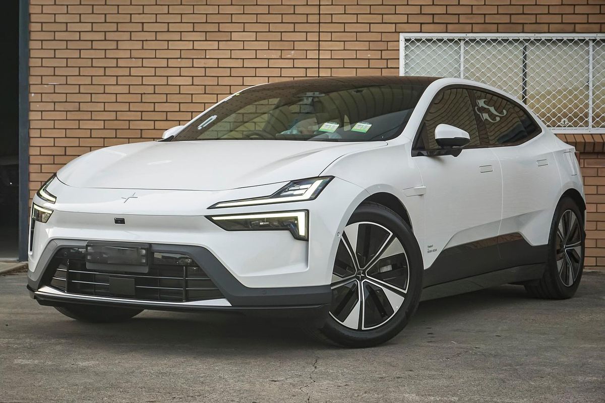 2025 Polestar 4 Long range Dual motor