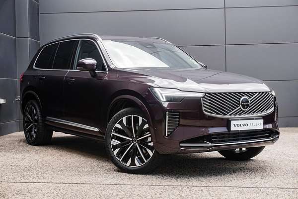 2025 Volvo XC90 Ultra B5 Bright