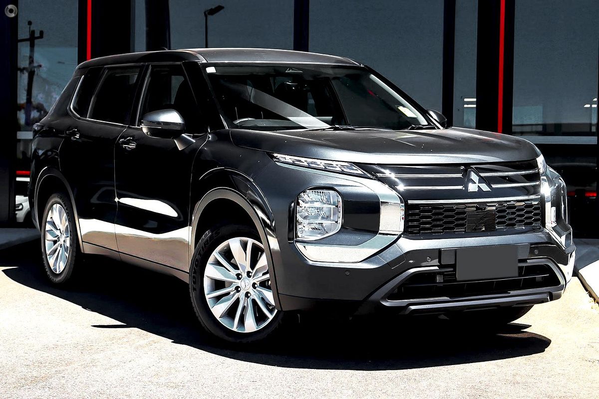 2026 Mitsubishi Outlander ES ZM