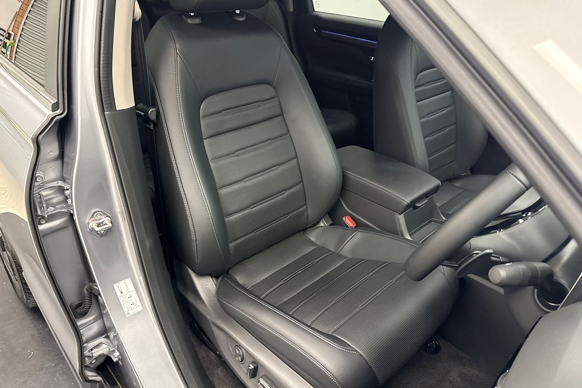 2024 Honda CR-V VTi LX RS