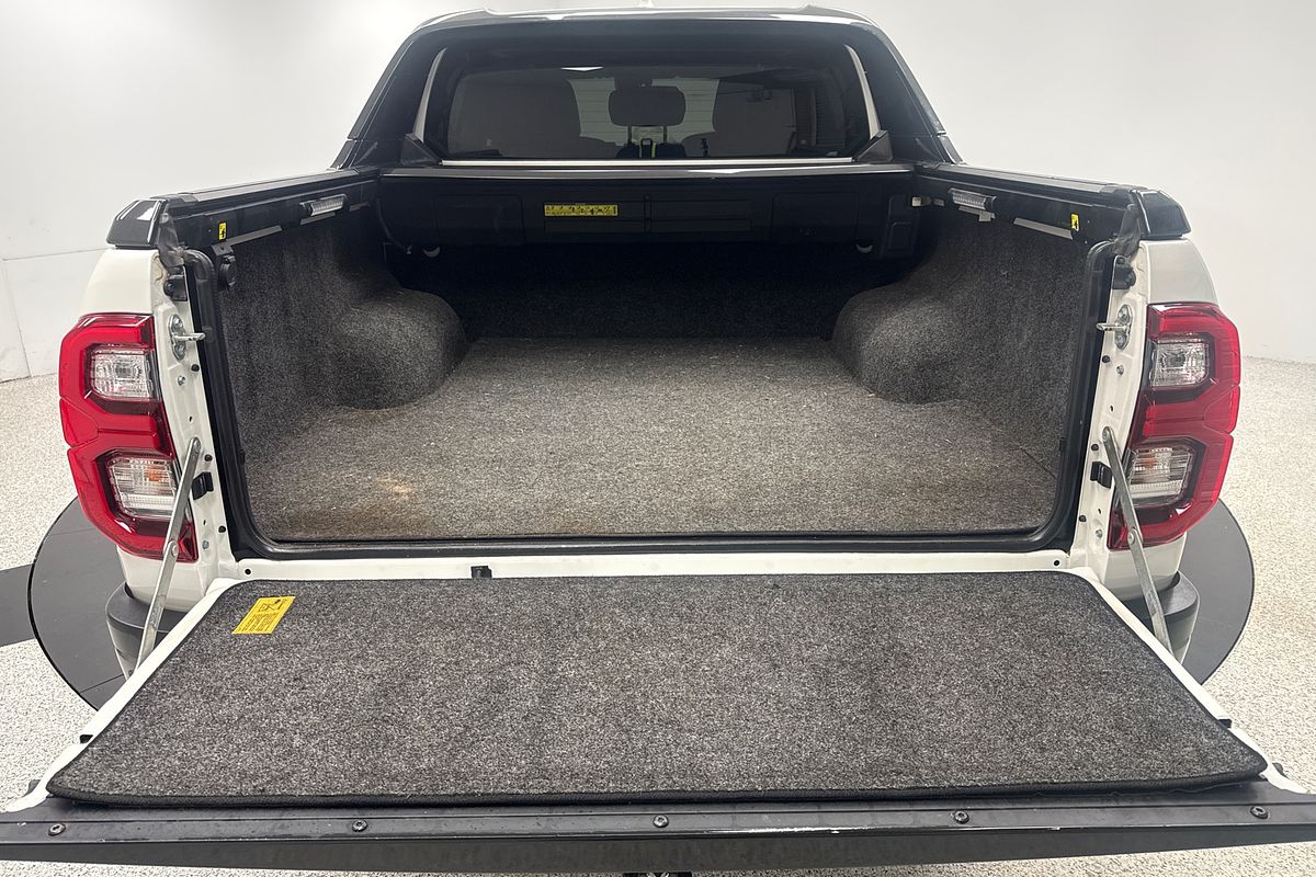 2021 Toyota Hilux Rogue GUN126R 4X4