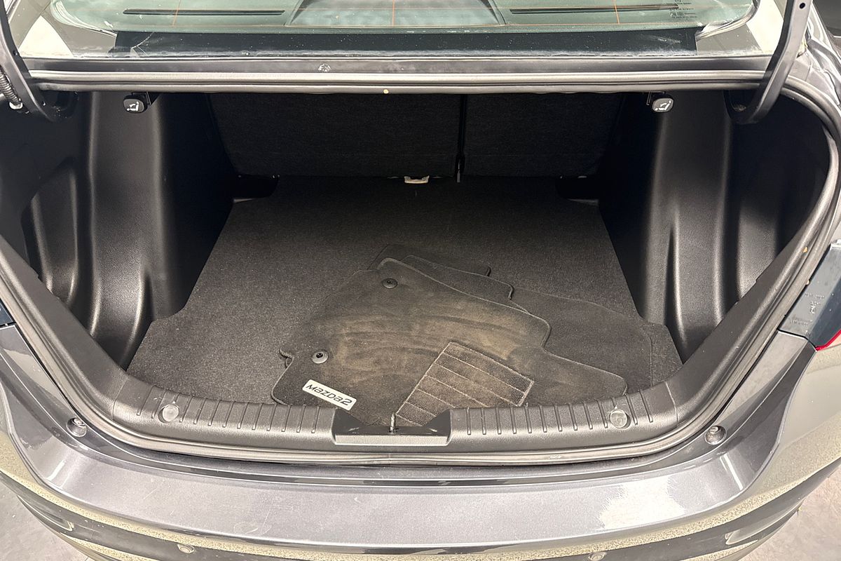 2018 Mazda 2 Maxx DL Series