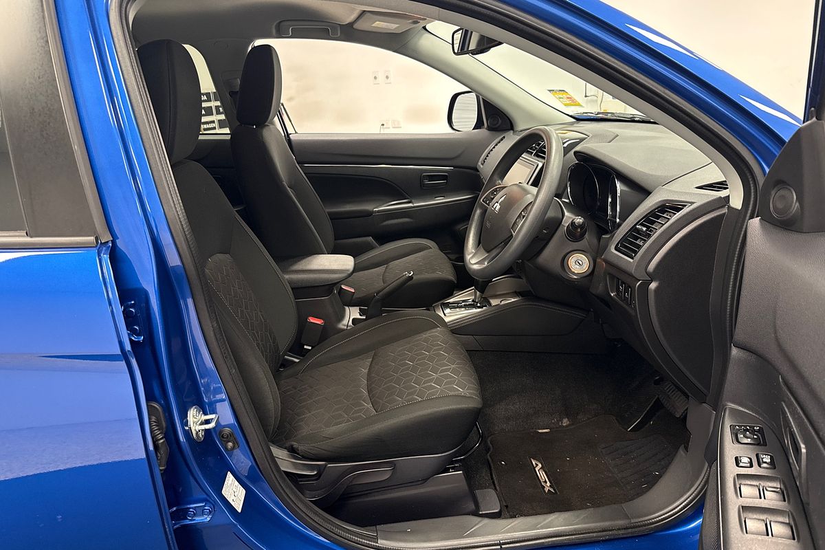 2022 Mitsubishi ASX ES XD
