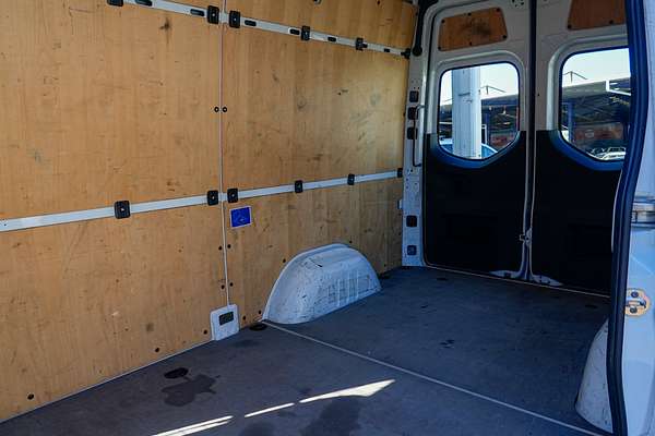2023 Mercedes-Benz Sprinter 315CDI VS30 MWB Low Roof thumb-7