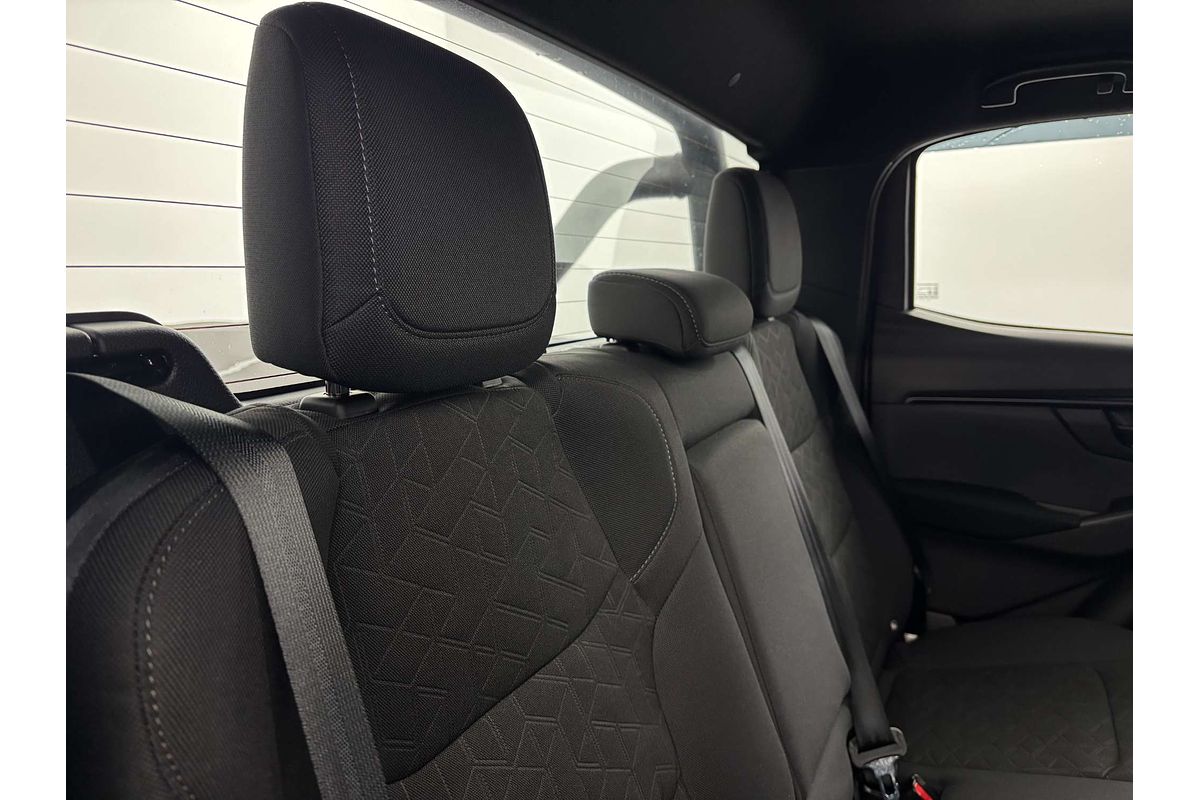 2025 Isuzu D-MAX X-RIDER 4X4