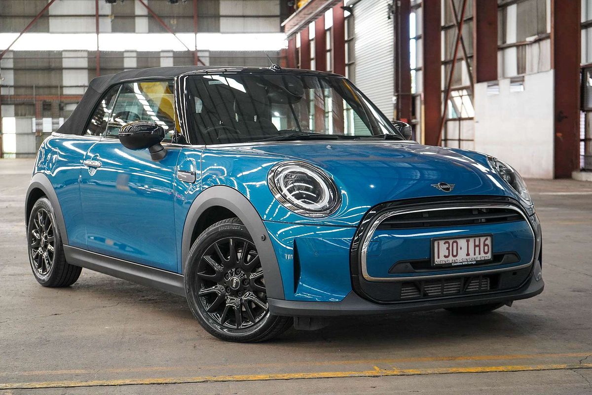 2023 MINI Convertible Cooper Classic F57 LCI-2