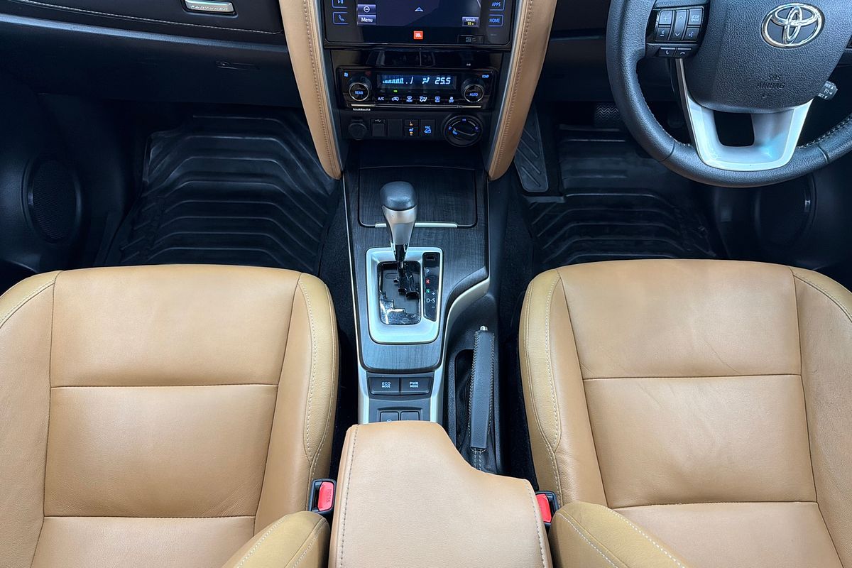 2018 Toyota Fortuner Crusade GUN156R