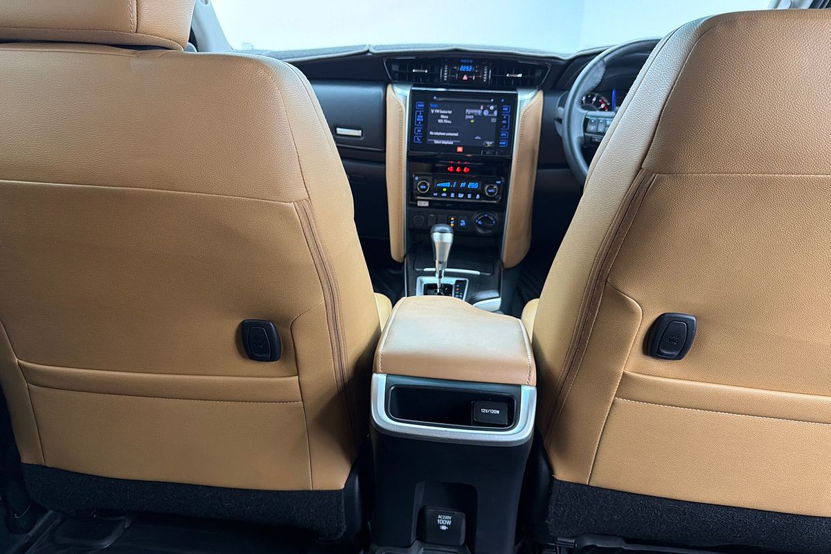 2018 Toyota Fortuner Crusade GUN156R