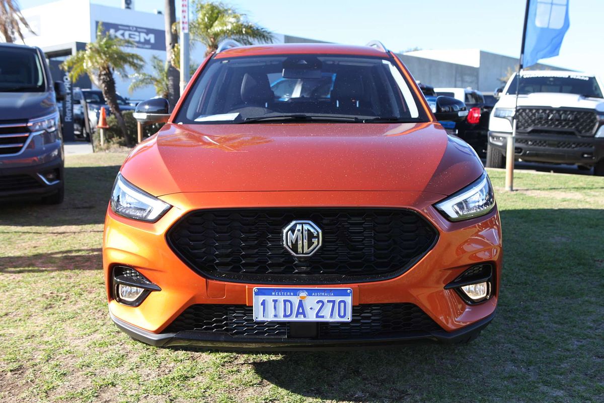 2023 MG ZS Essence AZS1