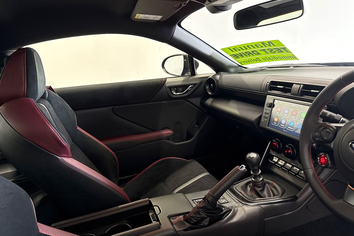 2025 Subaru BRZ tS ZD8