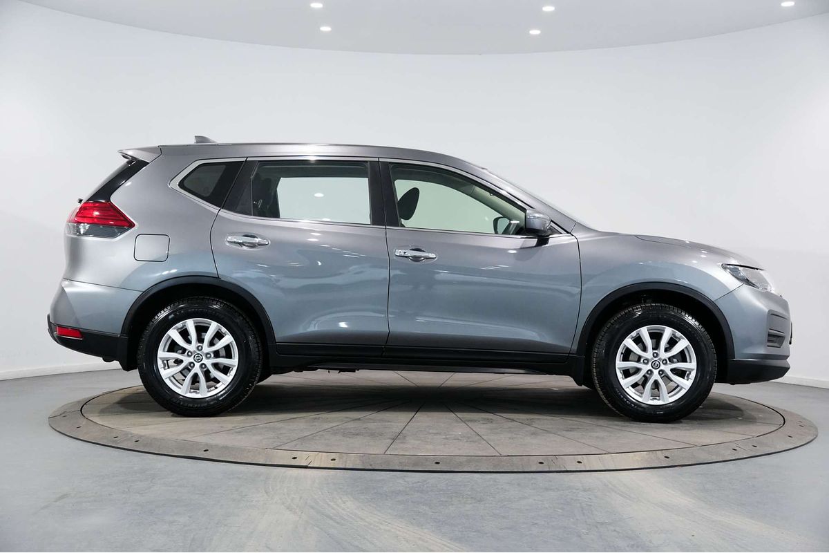 2022 Nissan X-TRAIL ST T32