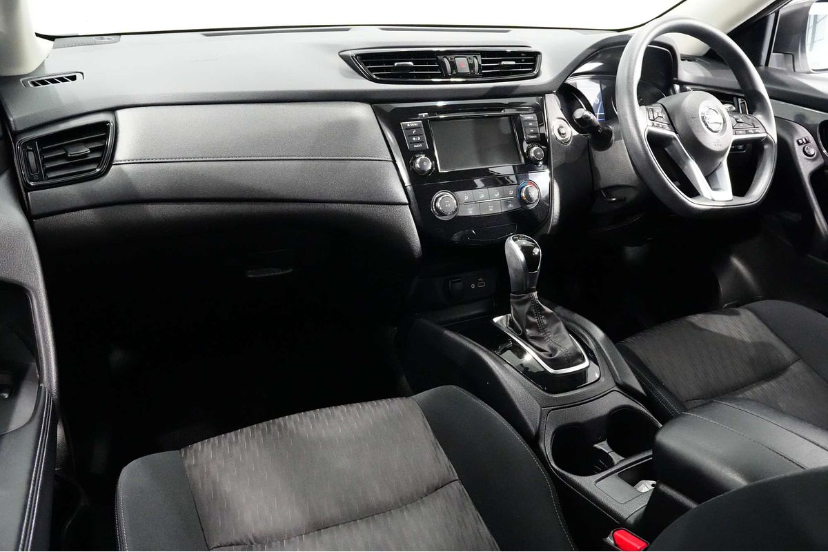 2021 Nissan X-TRAIL ST T32