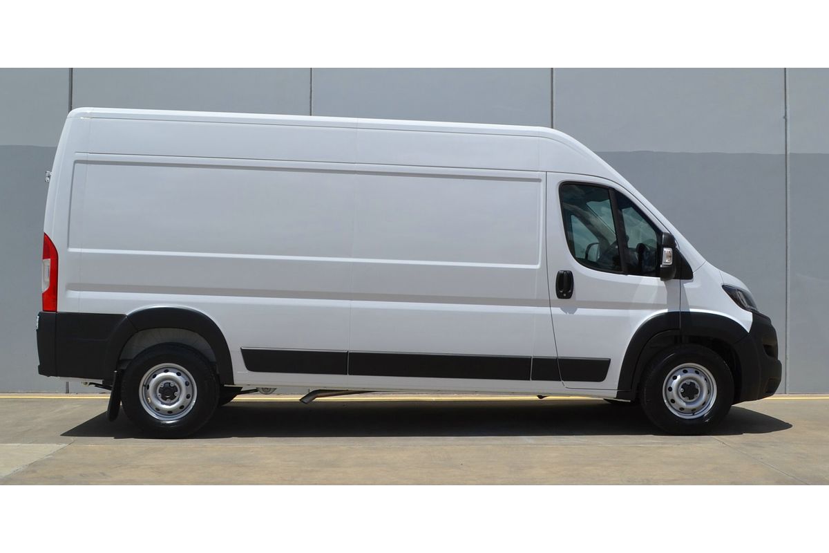 2023 Fiat Ducato Series 8 LWB Mid Roof
