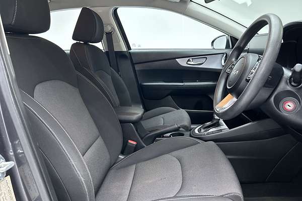 2023 Kia Cerato S BD thumb-11