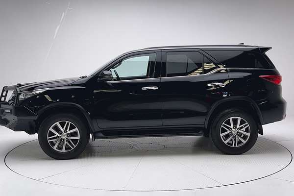 2019 Toyota Fortuner Crusade GUN156R thumb-4