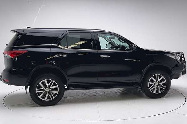 2019 Toyota Fortuner Crusade GUN156R thumb-8