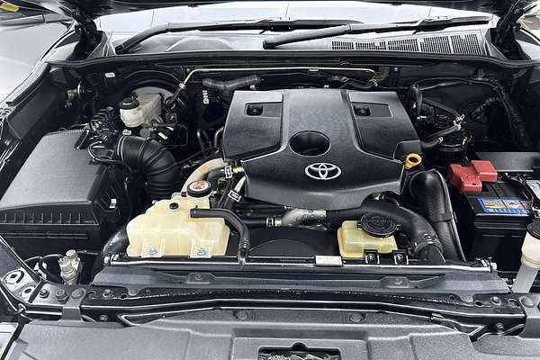 2019 Toyota Fortuner Crusade GUN156R thumb-10