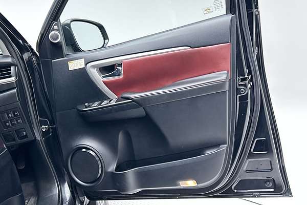 2019 Toyota Fortuner Crusade GUN156R thumb-18