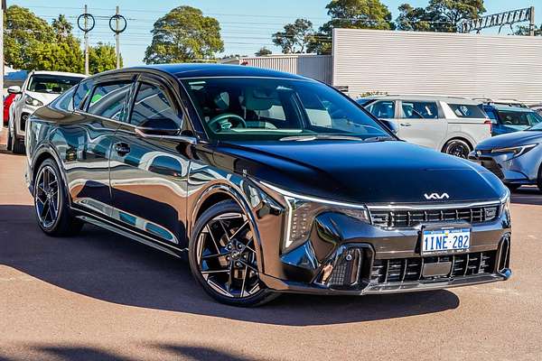 2025 Kia K4 GT-Line CL4m