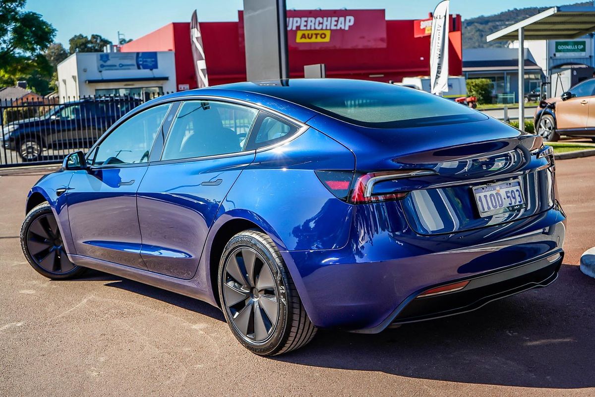 2025 Tesla Model 3 Rear-Wheel Drive