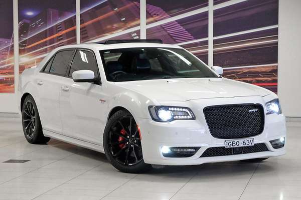 2017 Chrysler 300 SRT Hyperblack LX