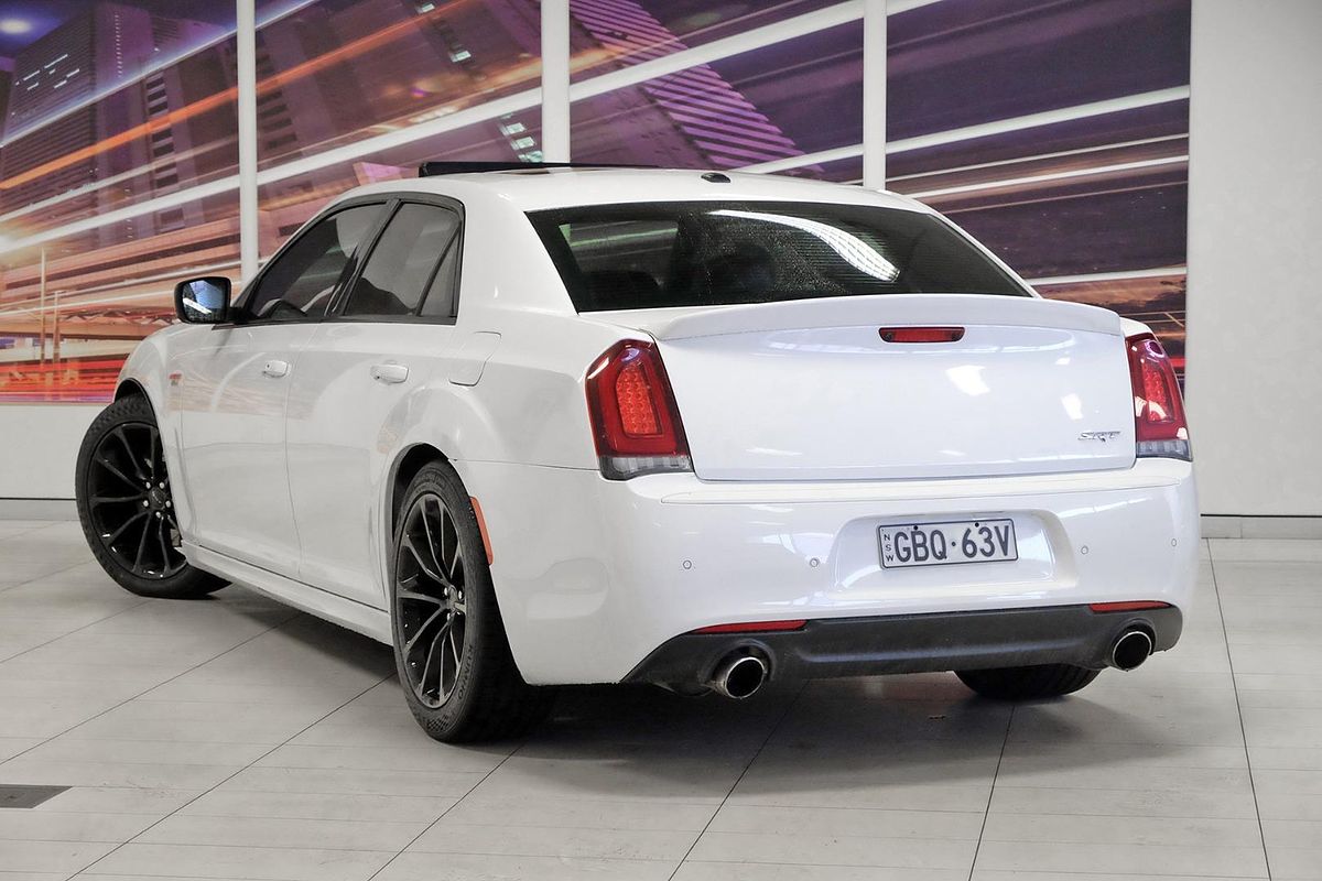 2017 Chrysler 300 SRT Hyperblack LX
