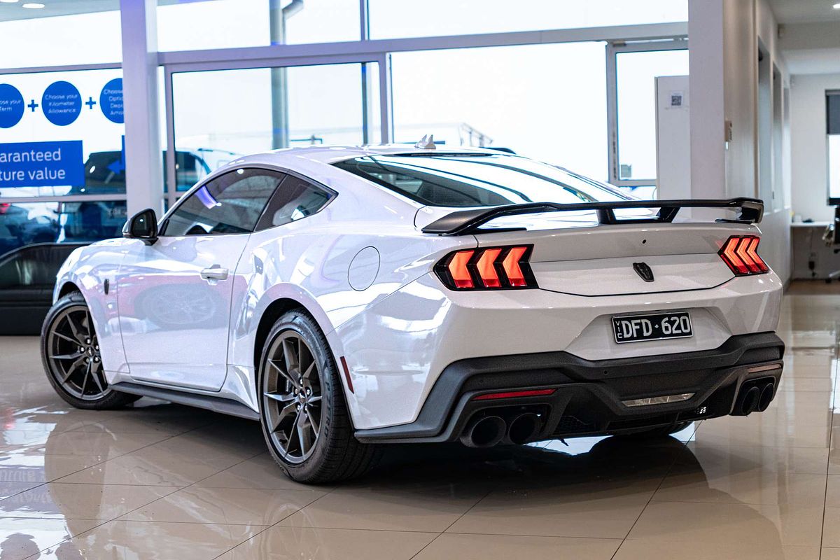2024 Ford Mustang Dark Horse FO