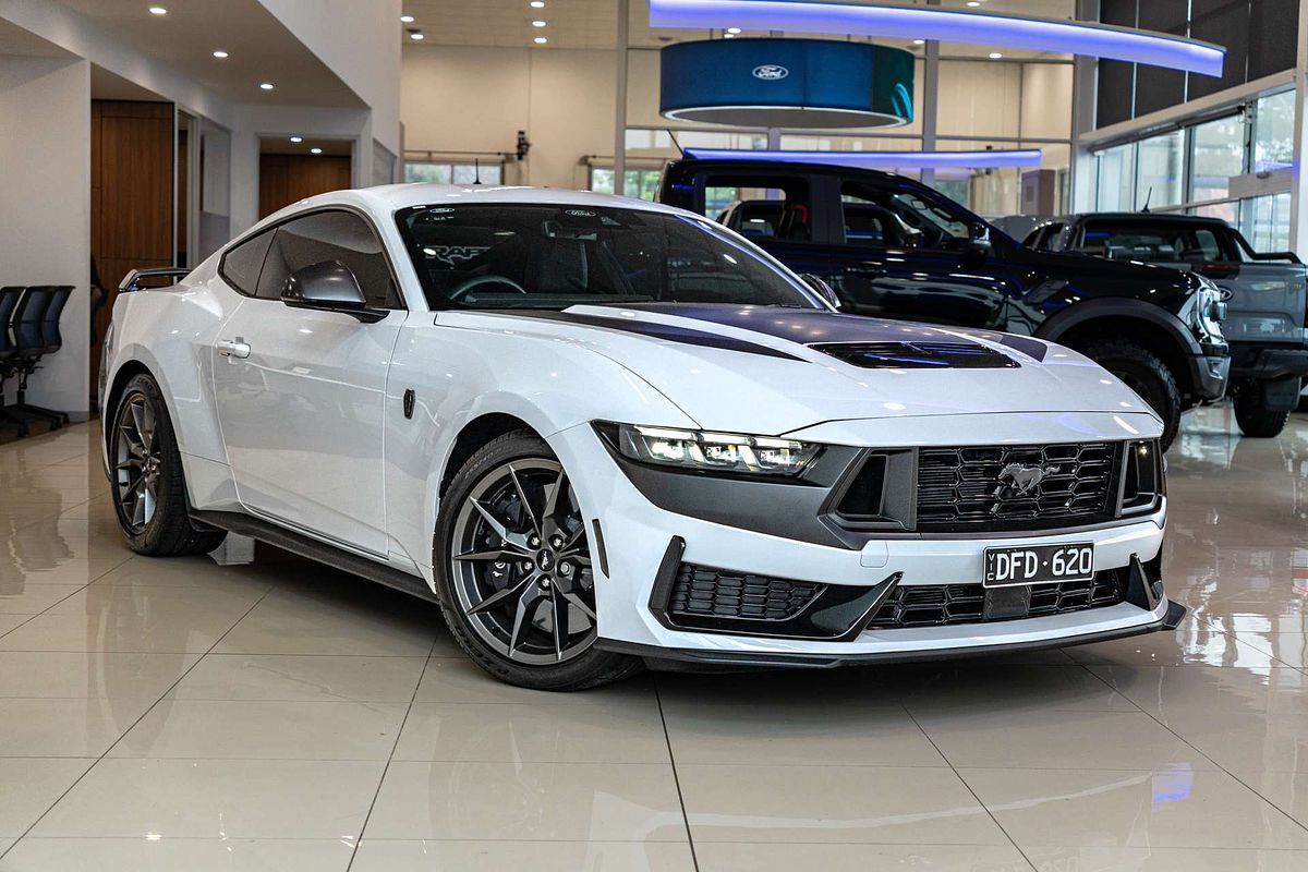 2024 Ford Mustang Dark Horse FO