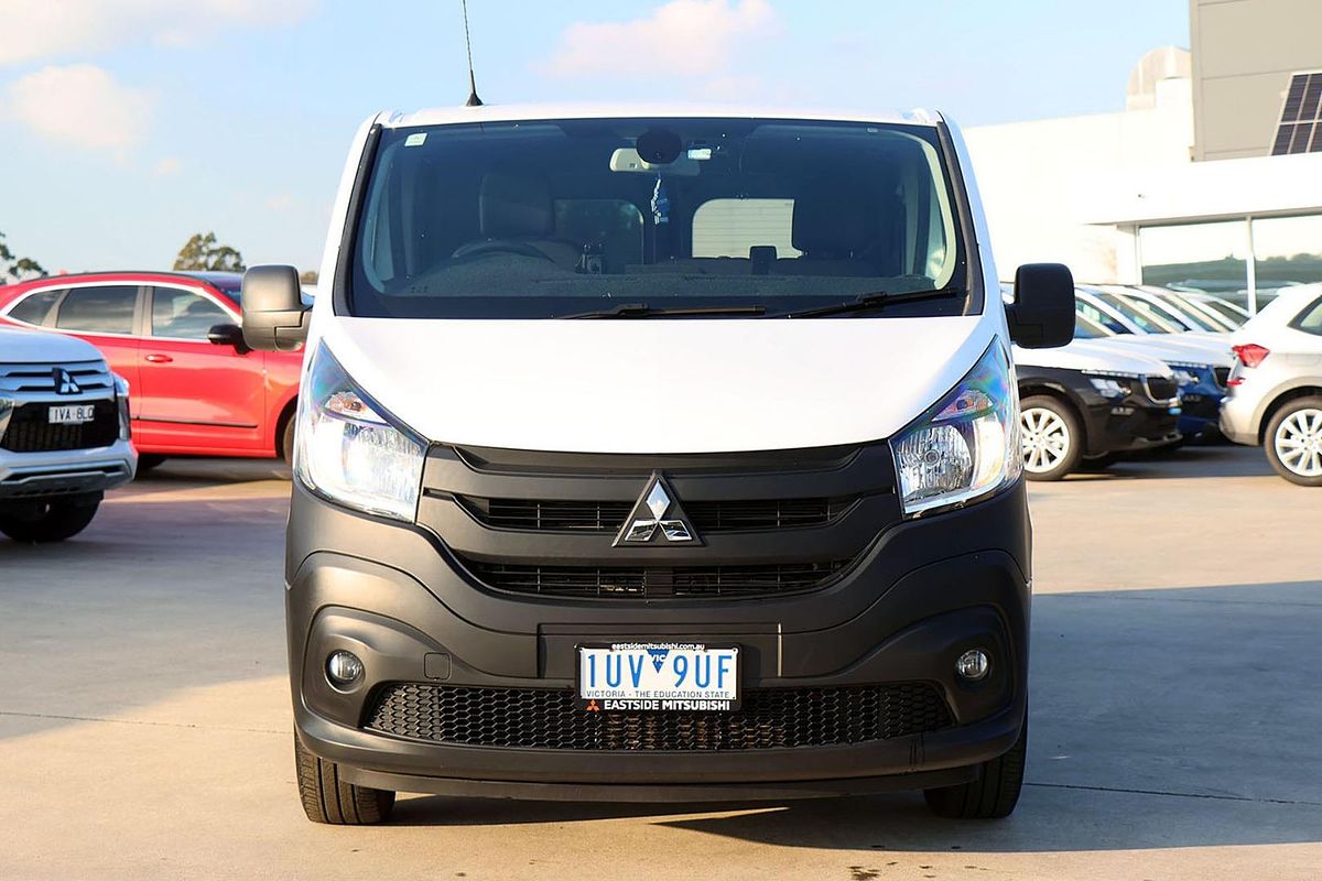 2020 Mitsubishi Express GLX SN LWB