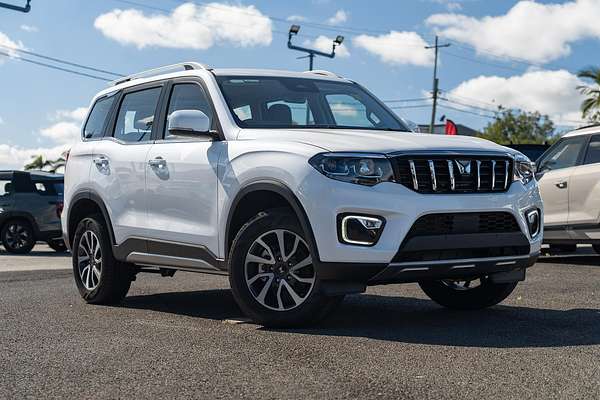2025 Mahindra Scorpio Z8L+