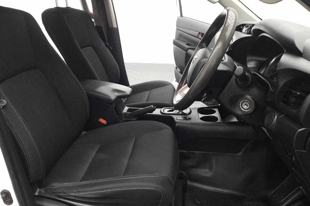 2022 Toyota Hilux SR GUN126R 4X4