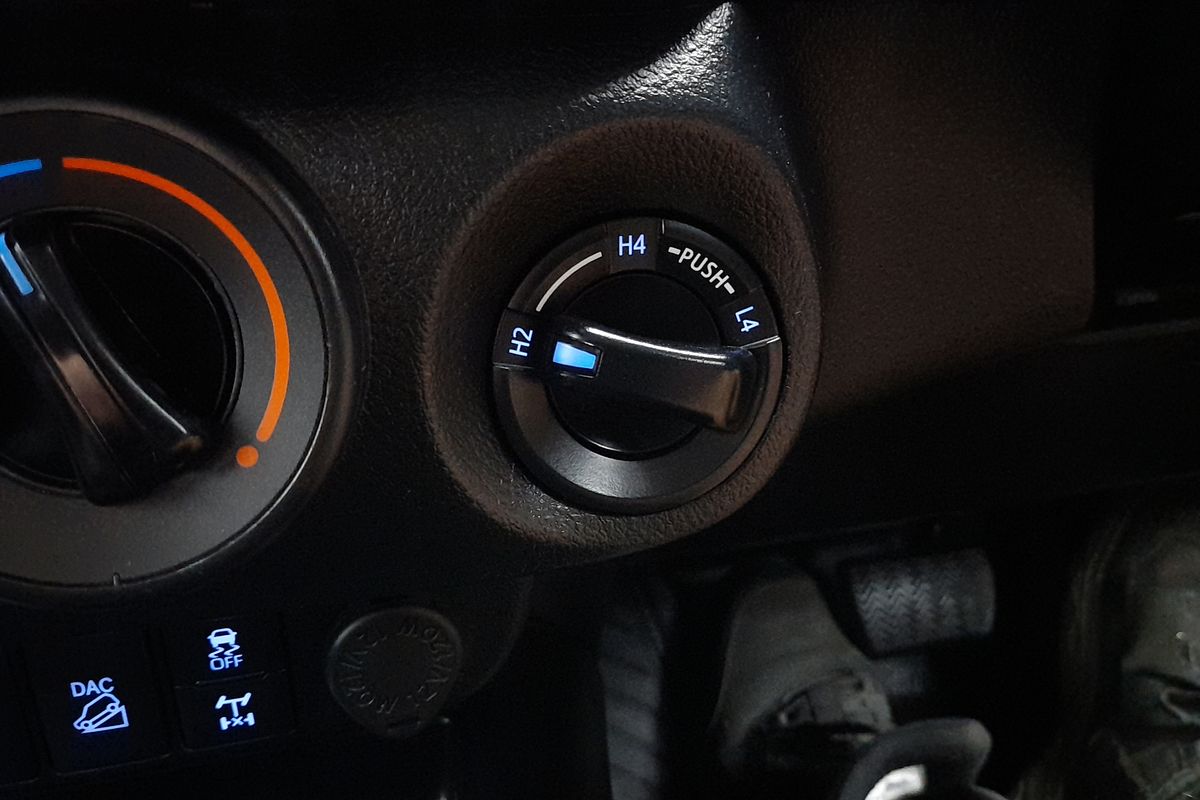 2022 Toyota Hilux SR GUN126R 4X4