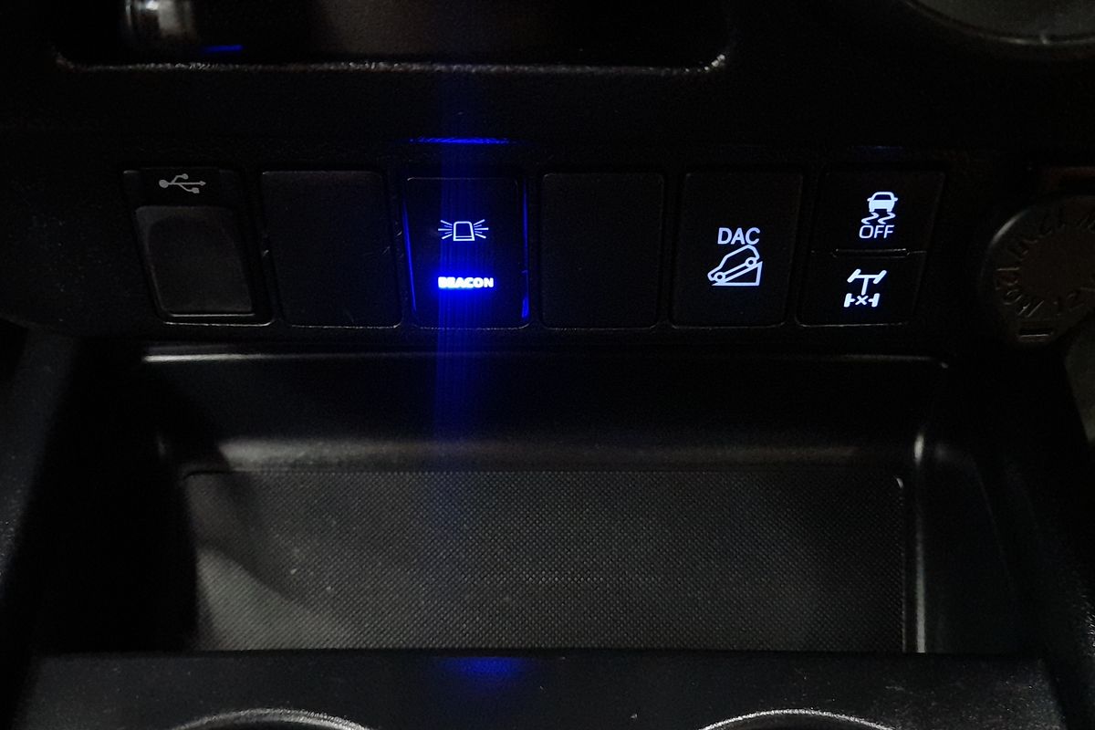 2022 Toyota Hilux SR GUN126R 4X4