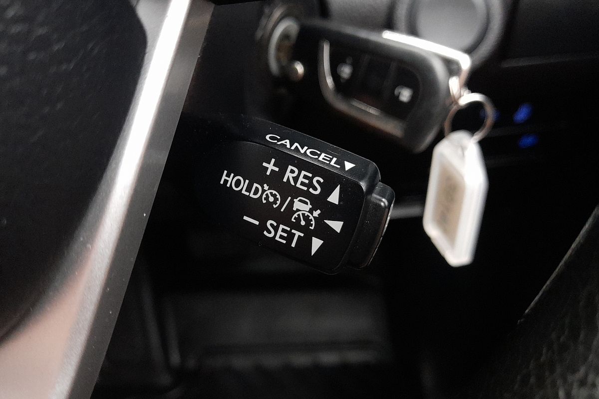 2022 Toyota Hilux SR GUN126R 4X4