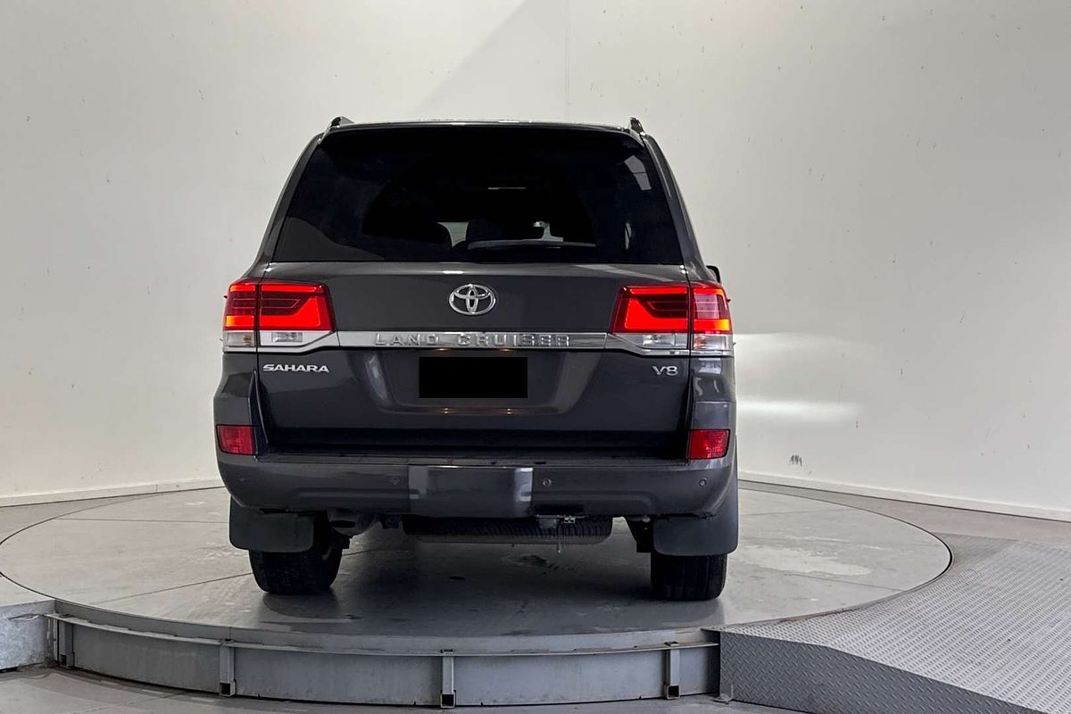 2018 Toyota Landcruiser Sahara VDJ200R