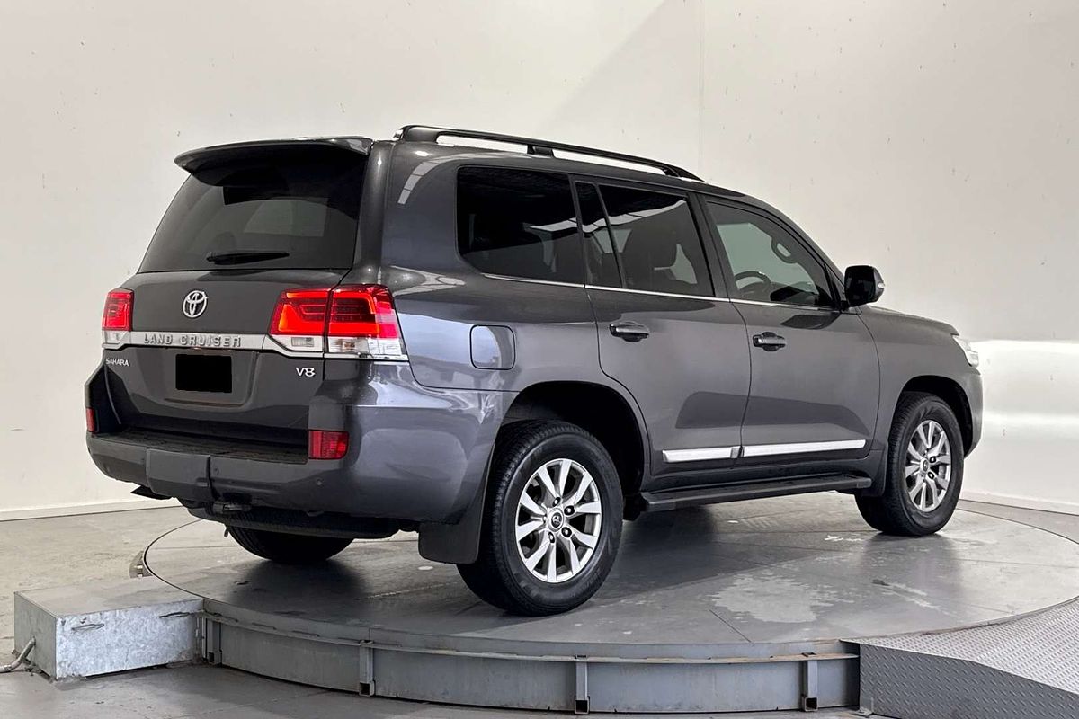 2018 Toyota Landcruiser Sahara VDJ200R