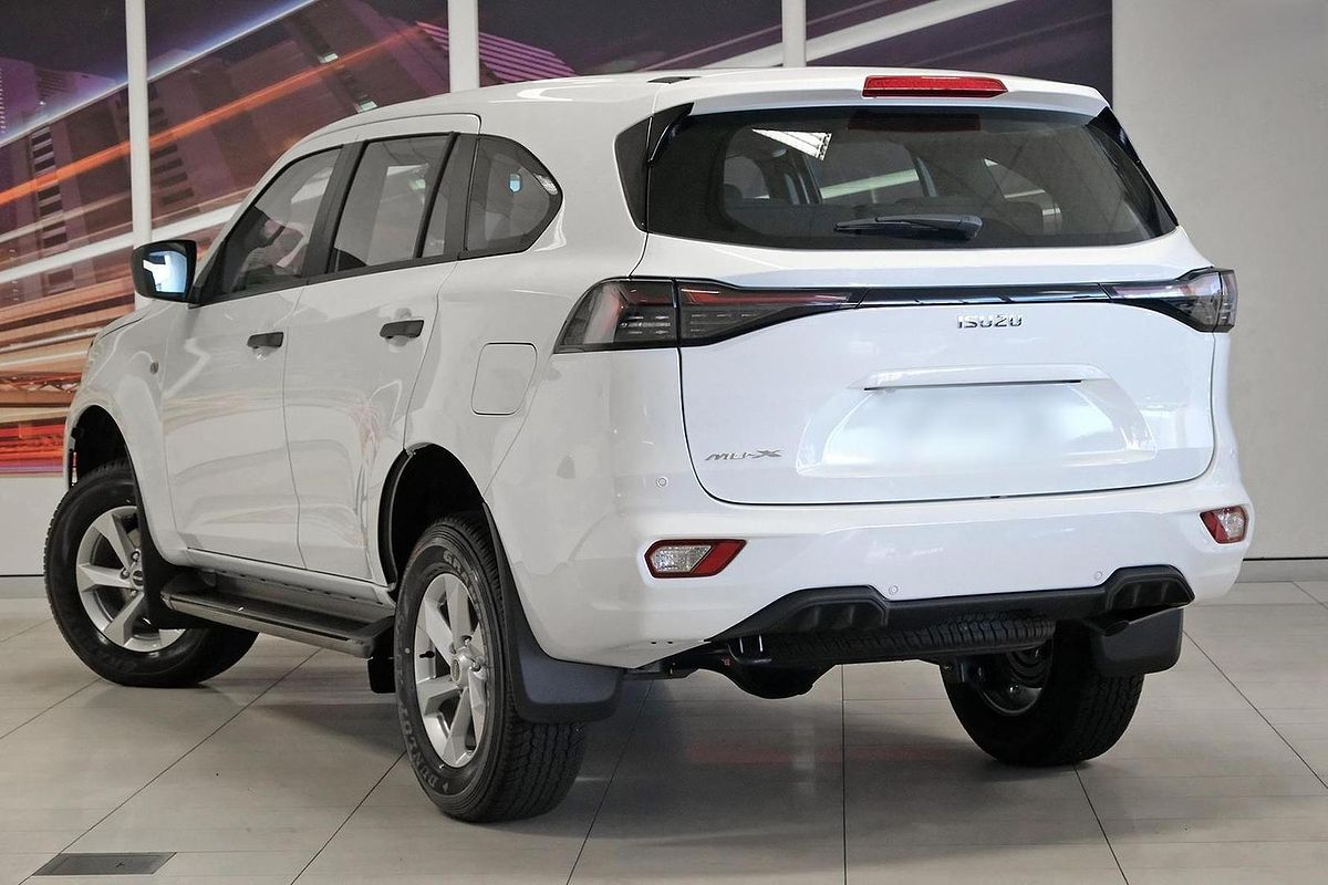 2026 Isuzu MU-X LS-M