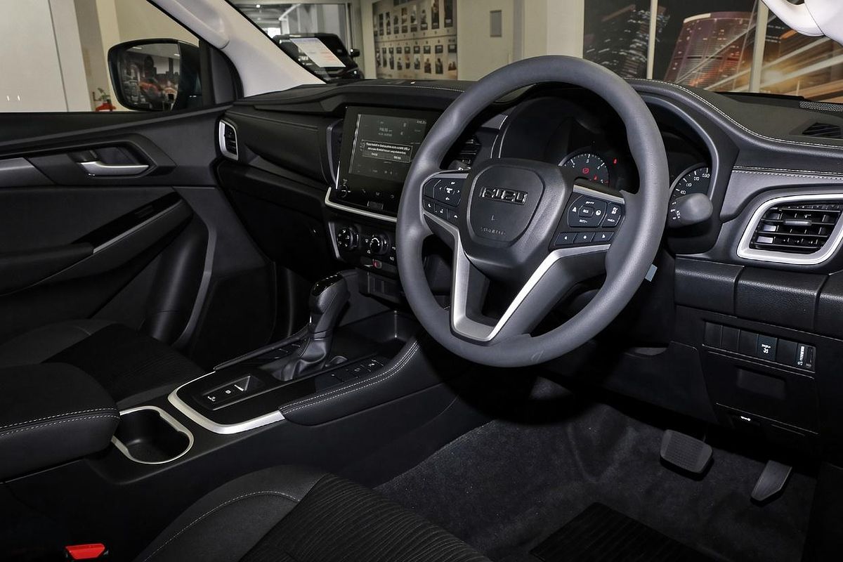 2026 Isuzu MU-X LS-M image 15