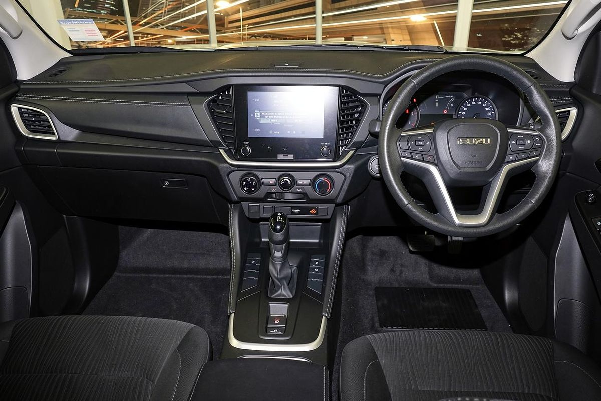 2026 Isuzu MU-X LS-M image 19