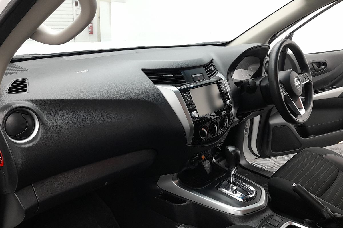 2022 Nissan Navara SL D23 4X4