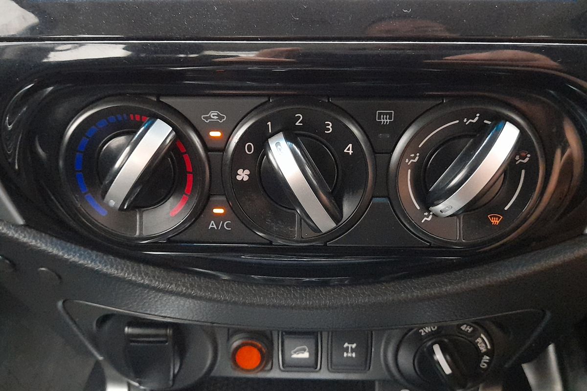 2022 Nissan Navara SL D23 4X4